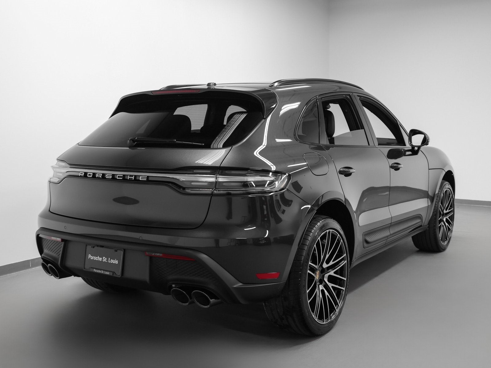 2026 Porsche Macan Macan
