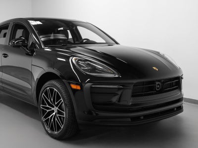 2026 Porsche Macan Macan