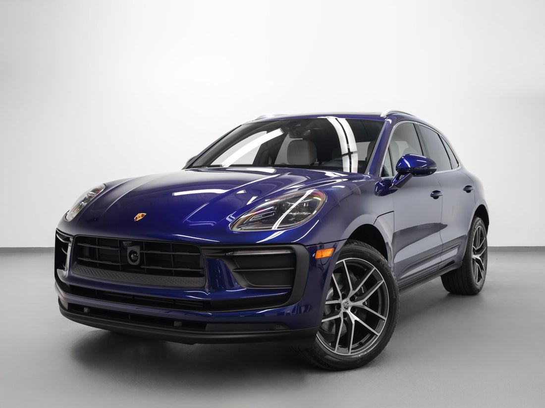 2026 Porsche Macan — photo 1 of 51