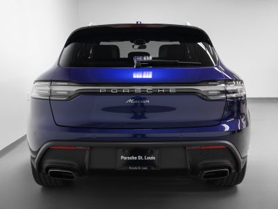 2026 Porsche Macan Base