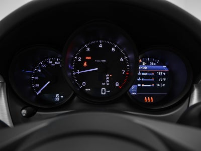 2026 Porsche Macan Base