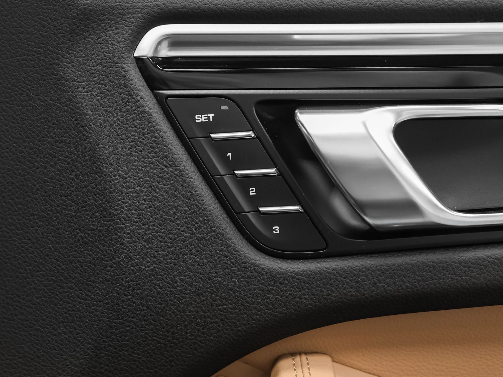 2020 Porsche Macan Macan