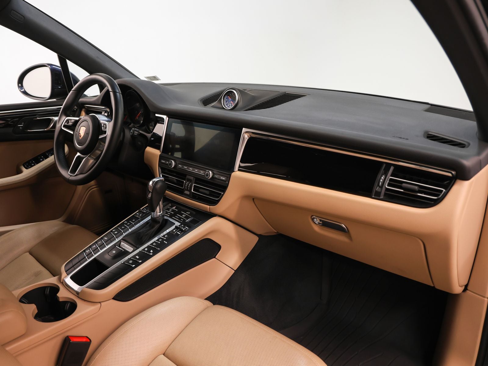 2020 Porsche Macan Macan