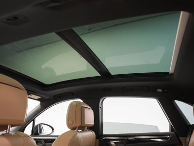 2020 Porsche Macan Macan