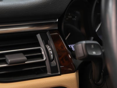 2023 Porsche Macan Macan