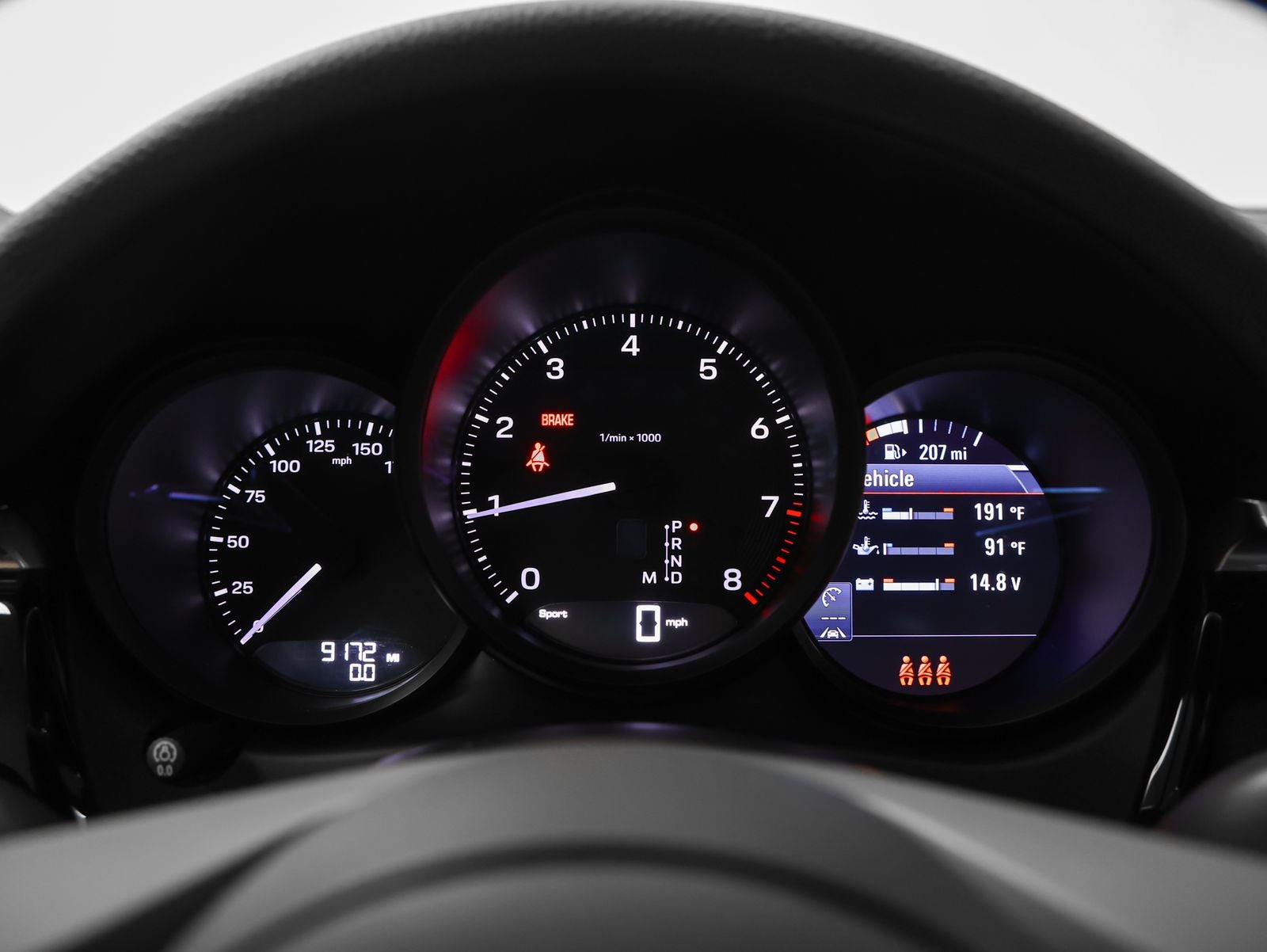 2025 Porsche Macan Base