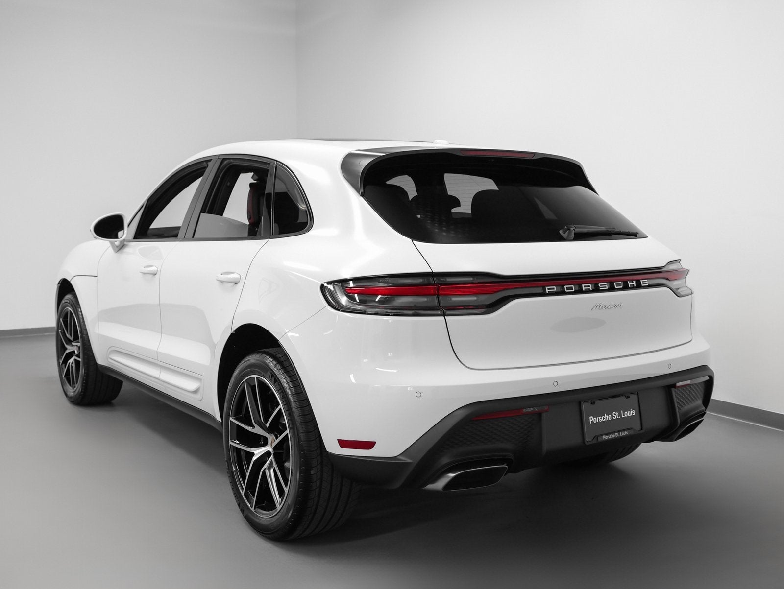 2026 Porsche Macan Macan