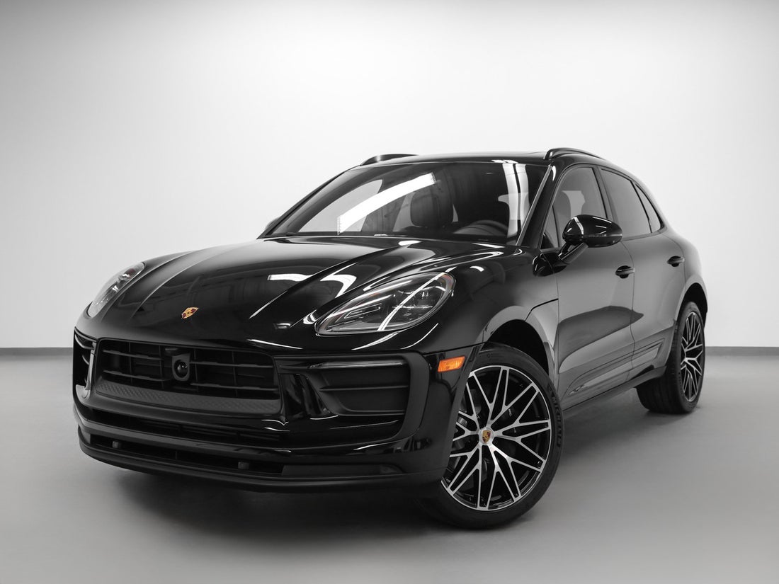 2026 Porsche Macan — photo 1 of 41