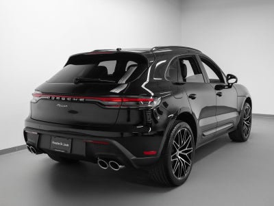 2026 Porsche Macan Macan