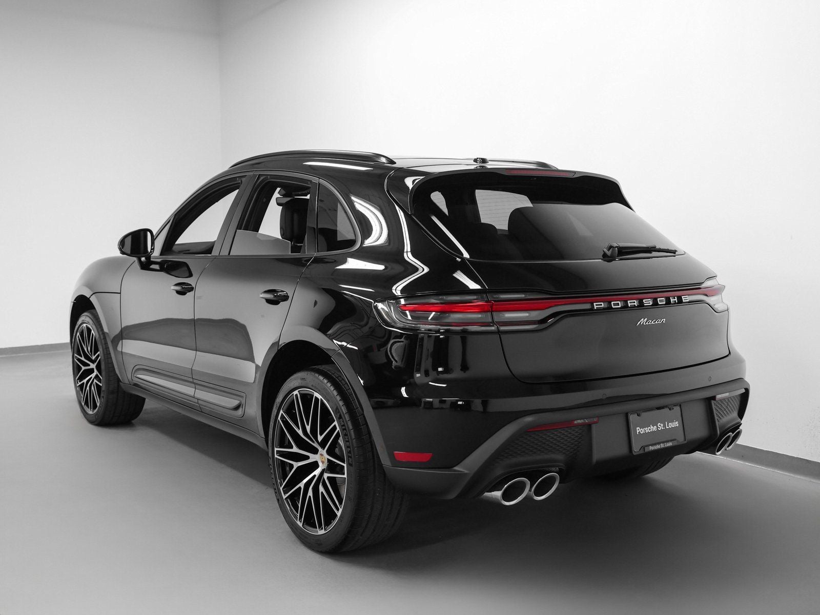 2026 Porsche Macan Macan