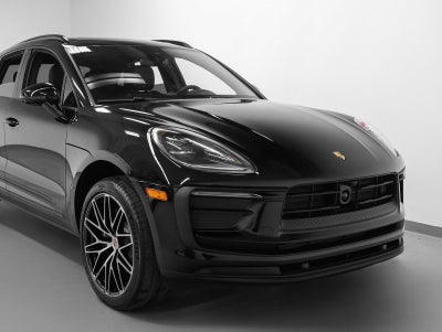 2026 Porsche Macan Macan