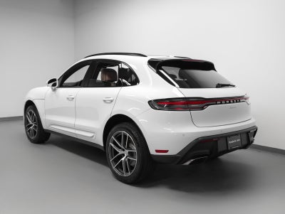 2026 Porsche Macan Macan