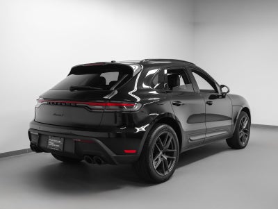 2023 Porsche Macan Macan T