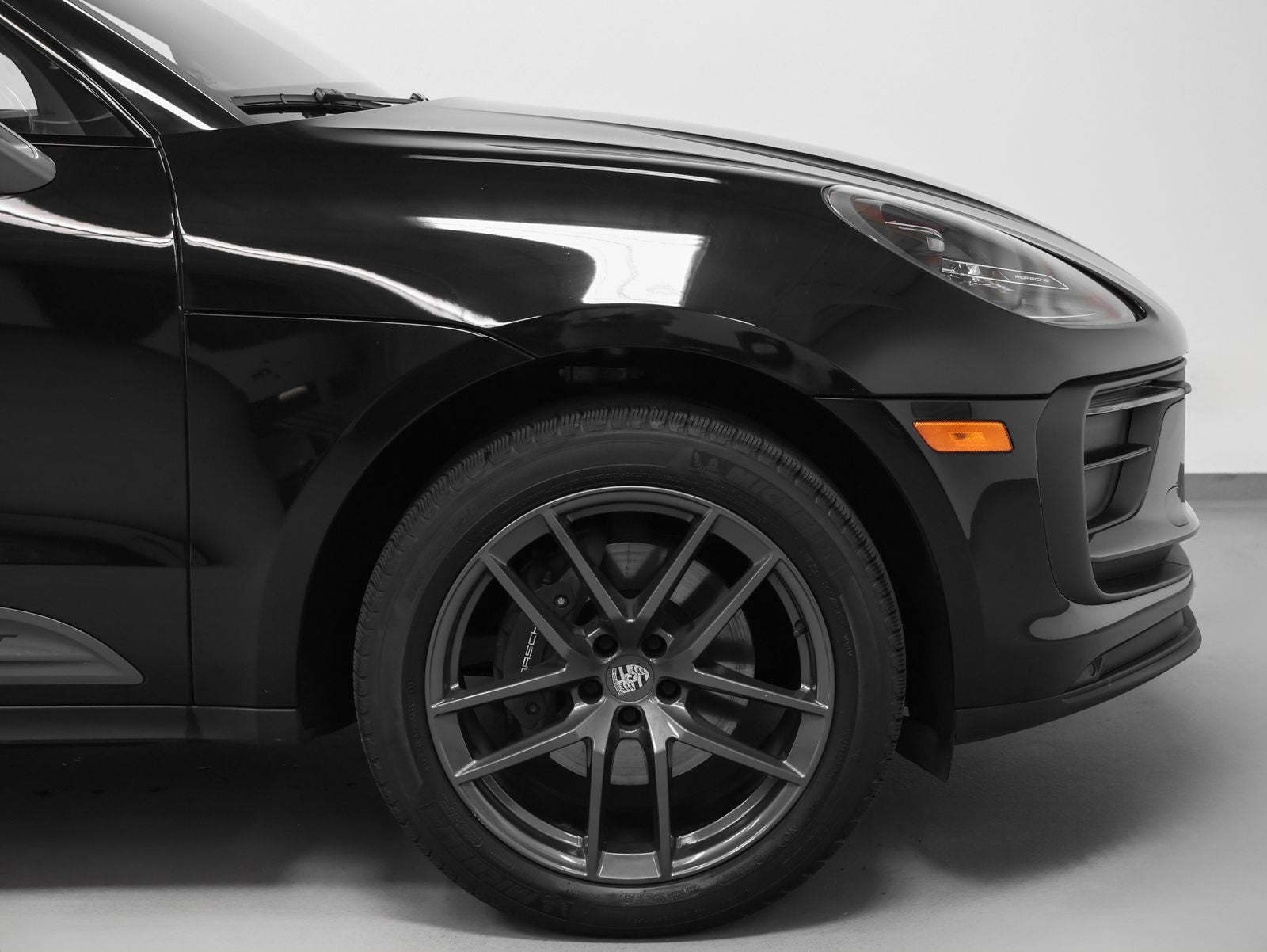 2023 Porsche Macan Macan T
