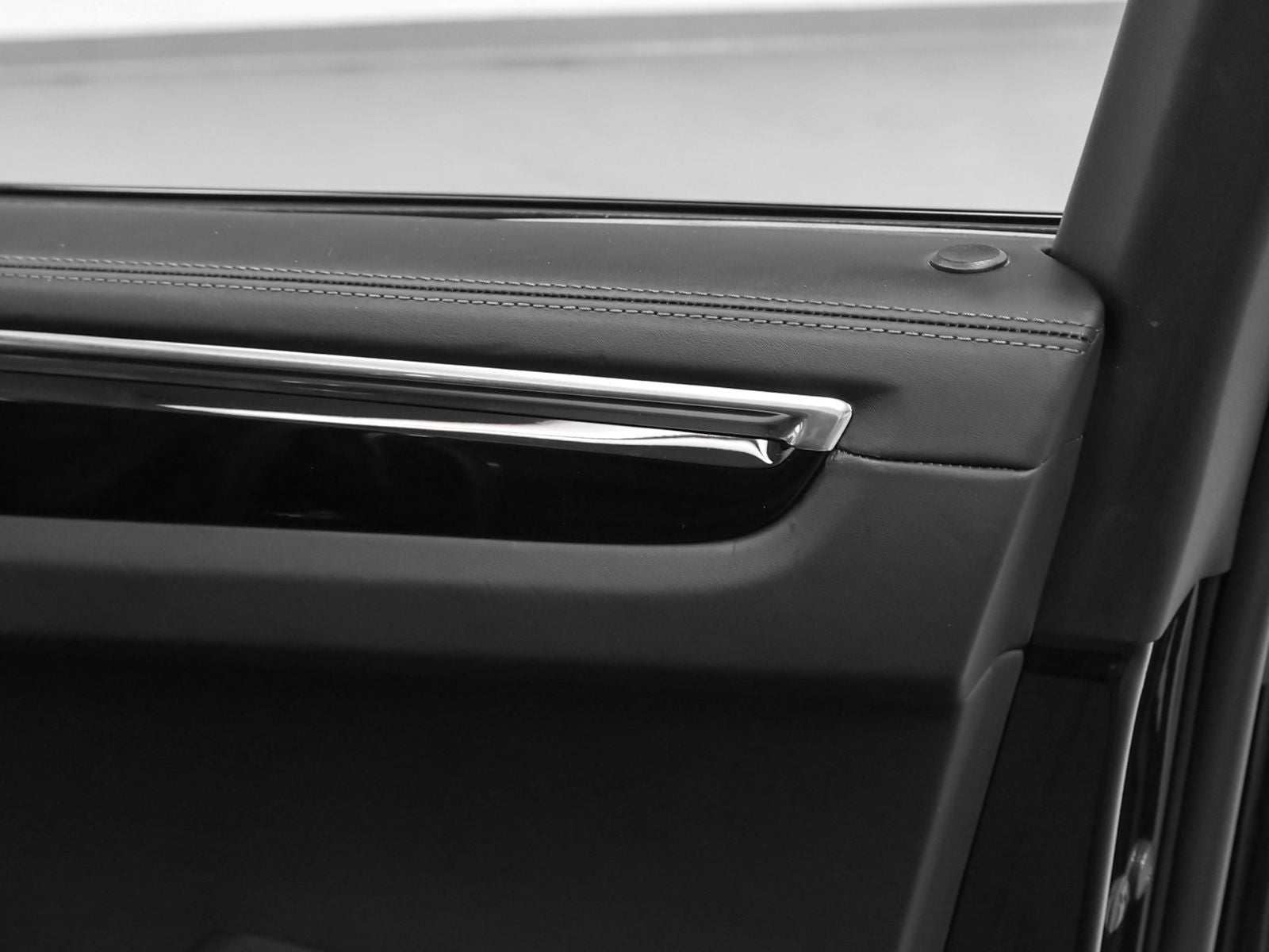2023 Porsche Macan Macan T