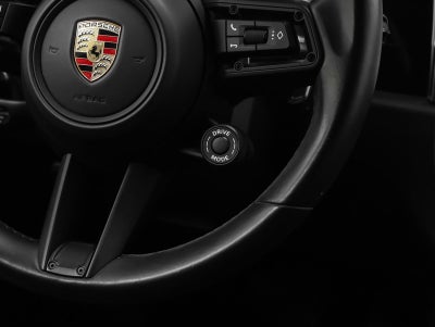 2023 Porsche Macan Macan T