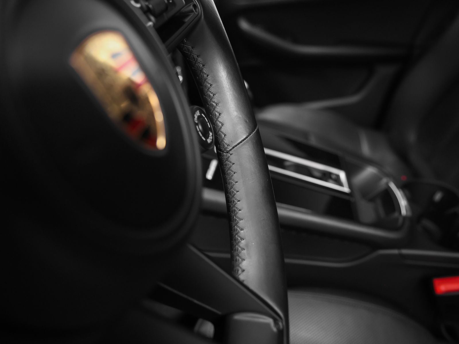 2023 Porsche Macan Macan T