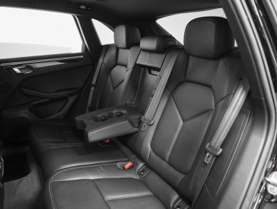 2023 Porsche Macan Macan T
