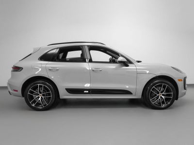 2025 Porsche Macan Macan