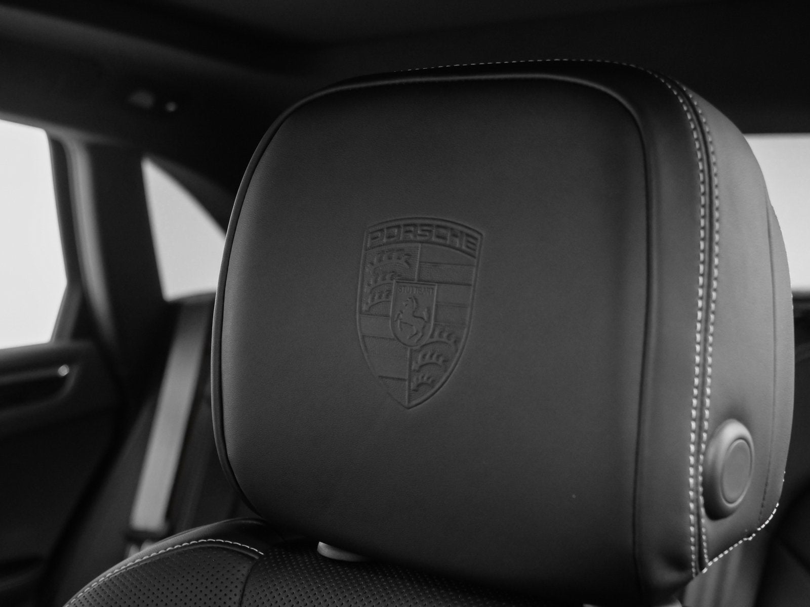 2025 Porsche Macan Macan