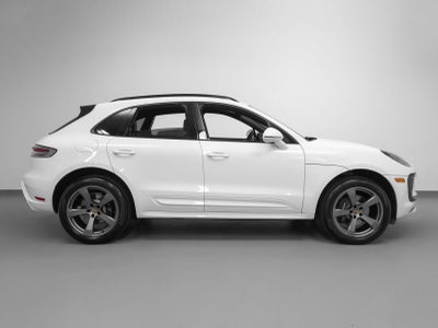 2025 Porsche Macan Macan