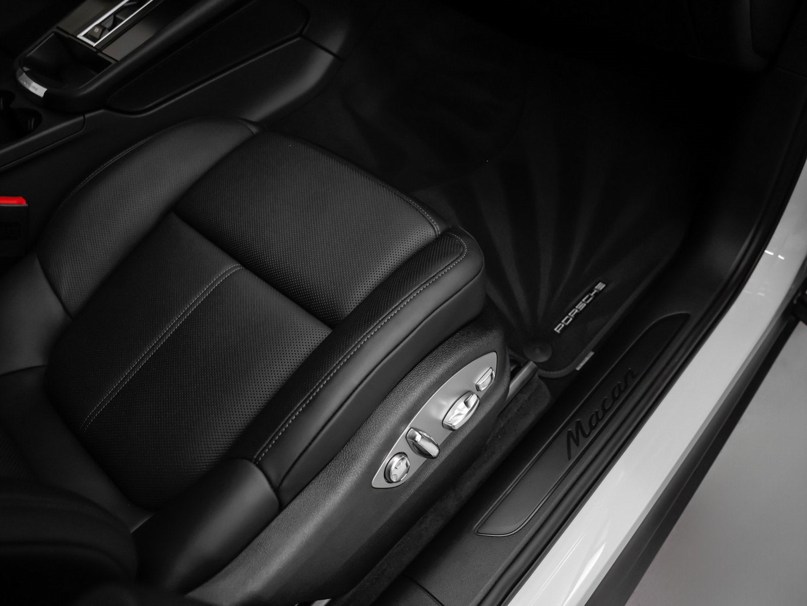 2025 Porsche Macan Macan