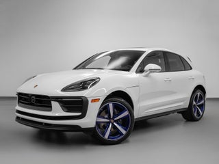 2025 Porsche Macan Macan