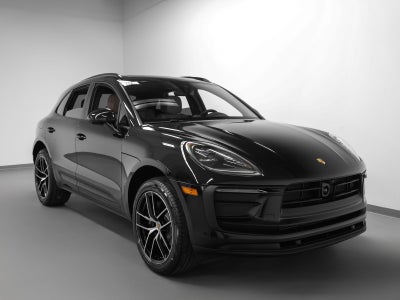 2026 Porsche Macan Macan