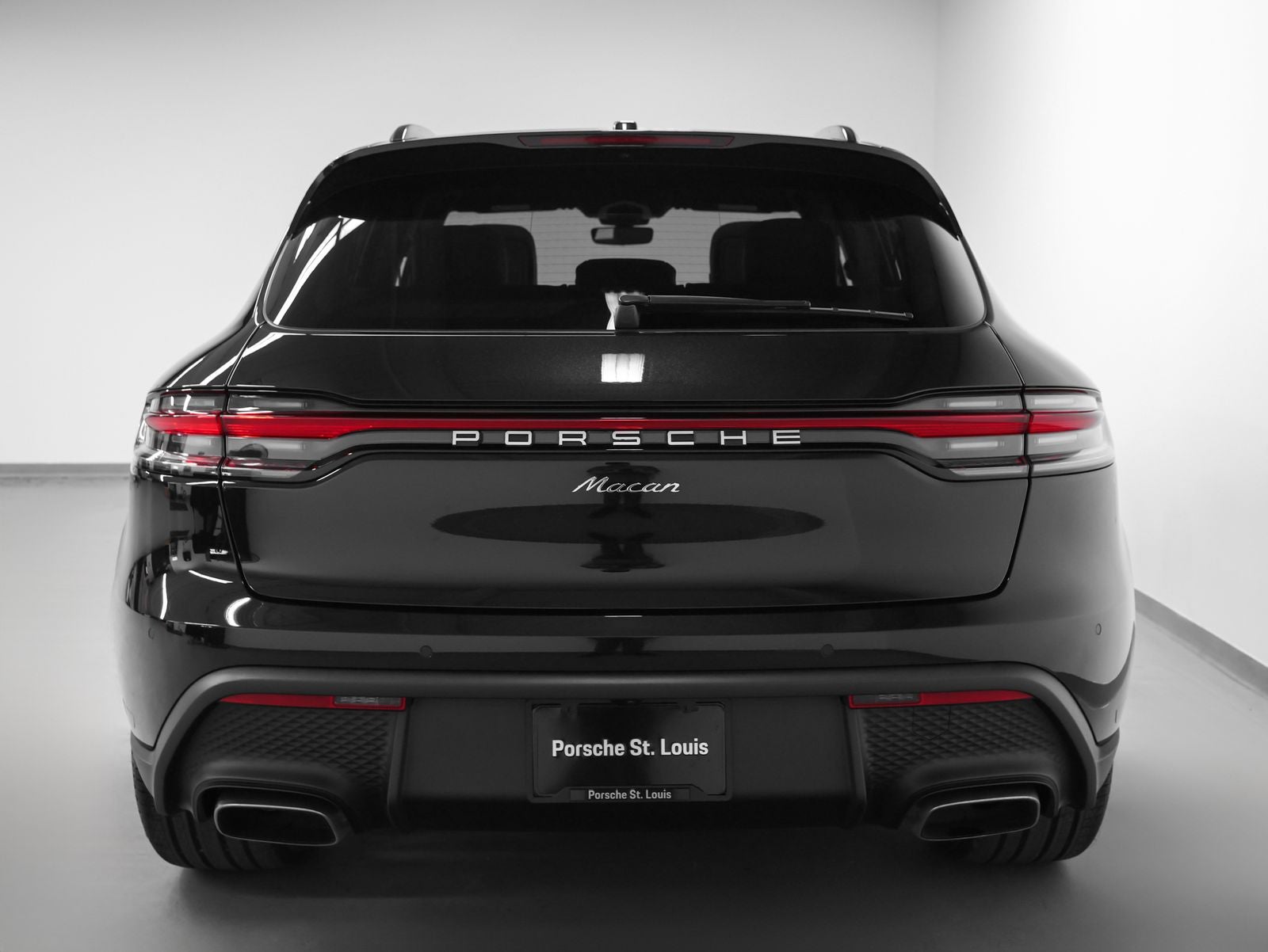 2026 Porsche Macan Macan