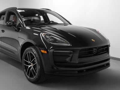 2026 Porsche Macan Macan