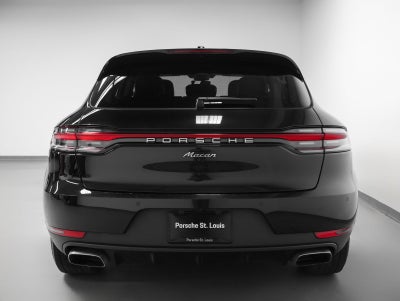 2021 Porsche Macan Base