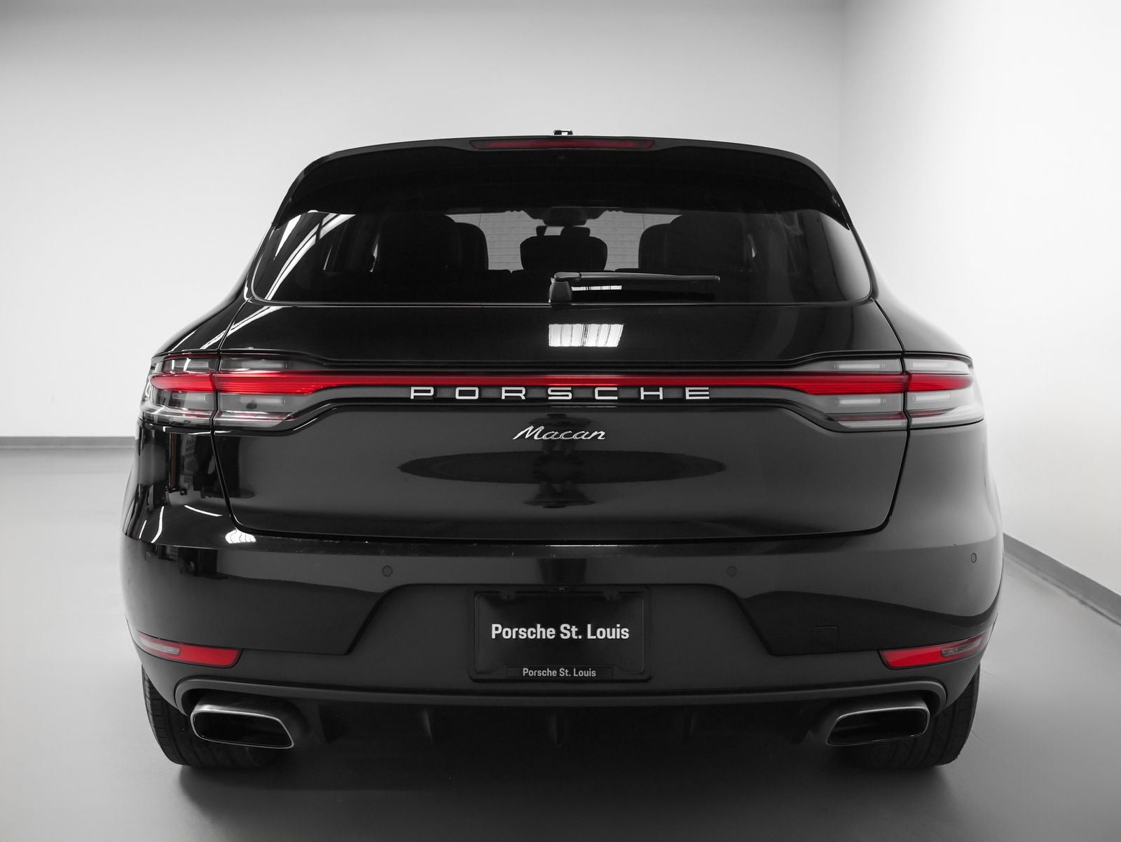 2021 Porsche Macan Base