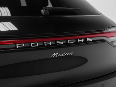 2021 Porsche Macan Base