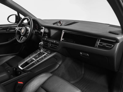 2021 Porsche Macan Base