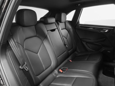 2021 Porsche Macan Base