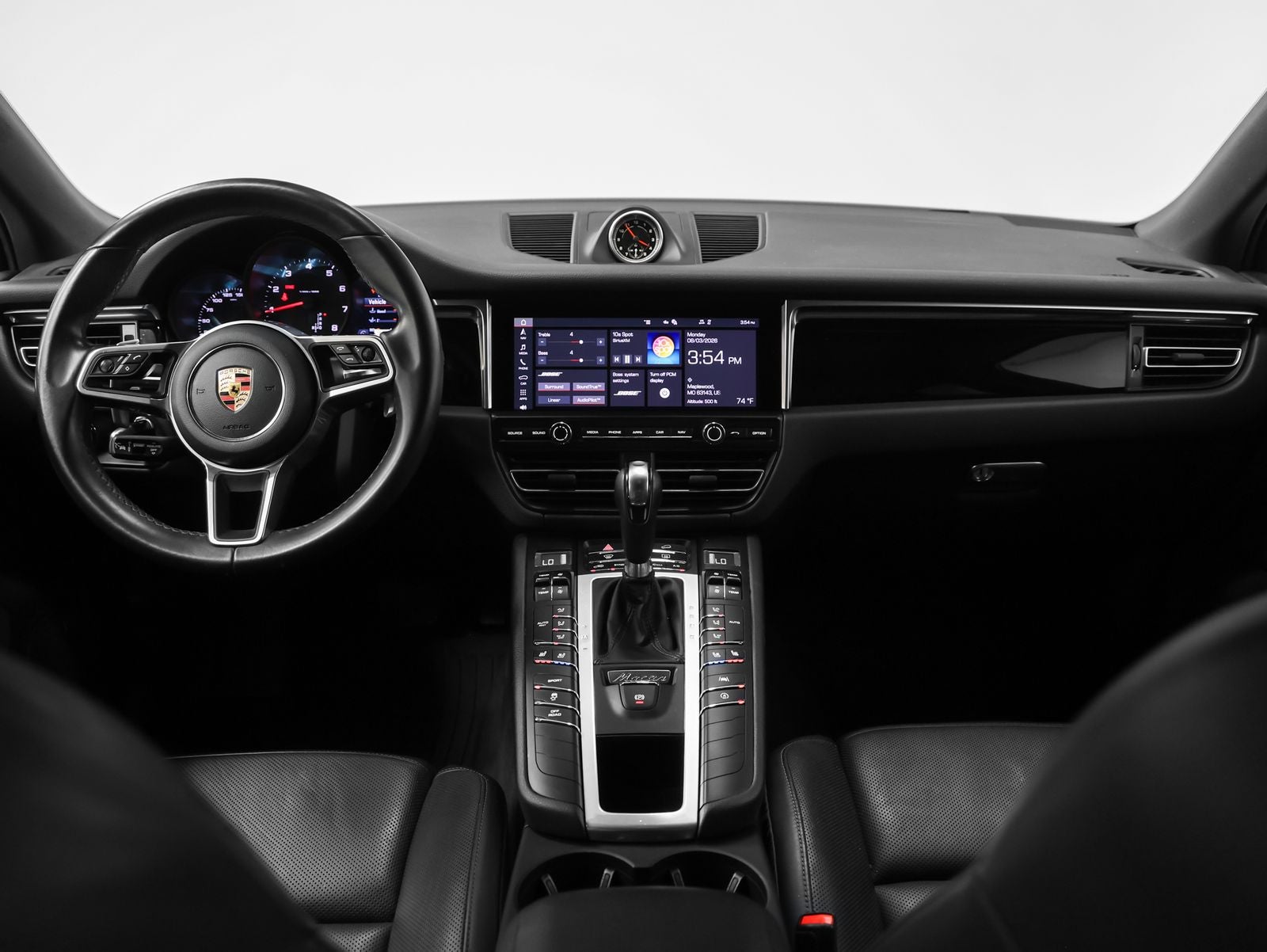 2021 Porsche Macan Base