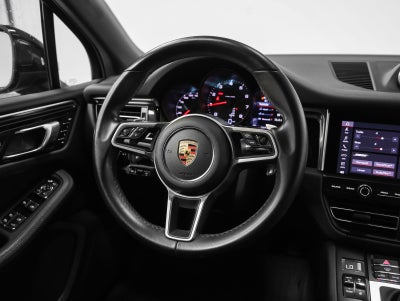 2021 Porsche Macan Base