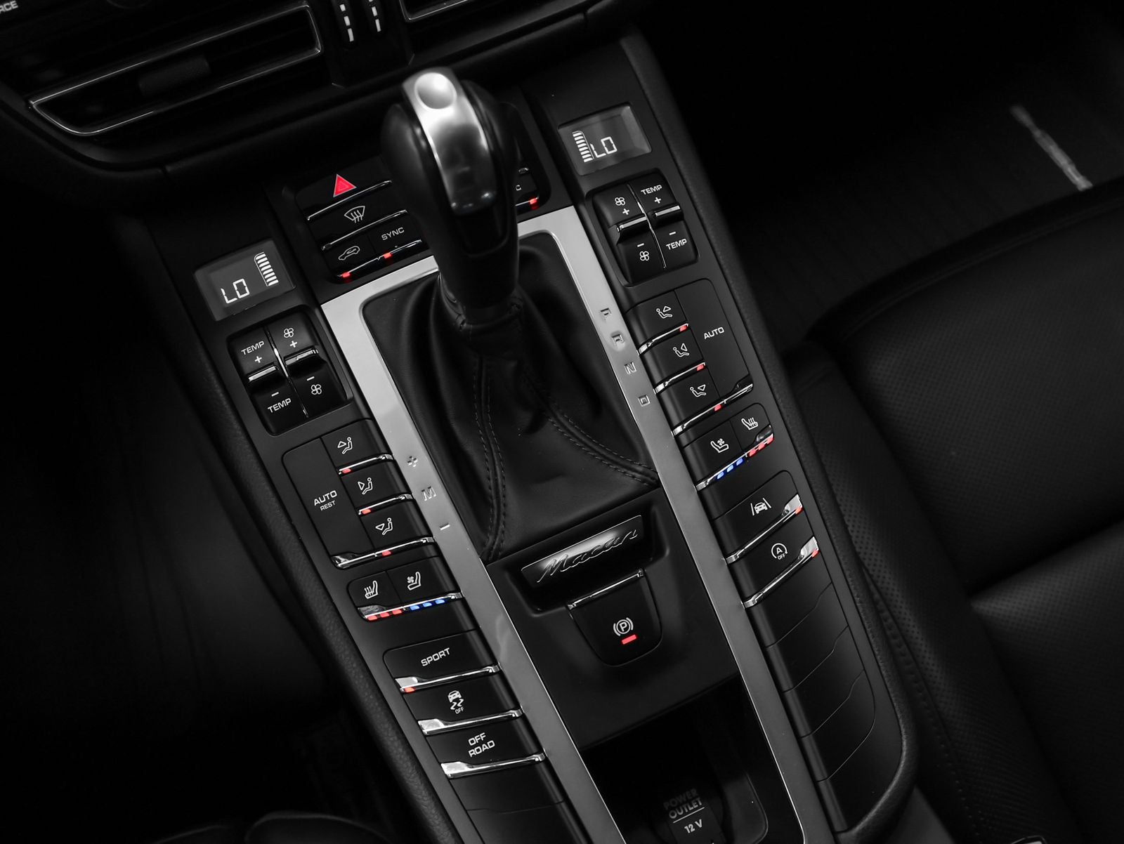 2021 Porsche Macan Base