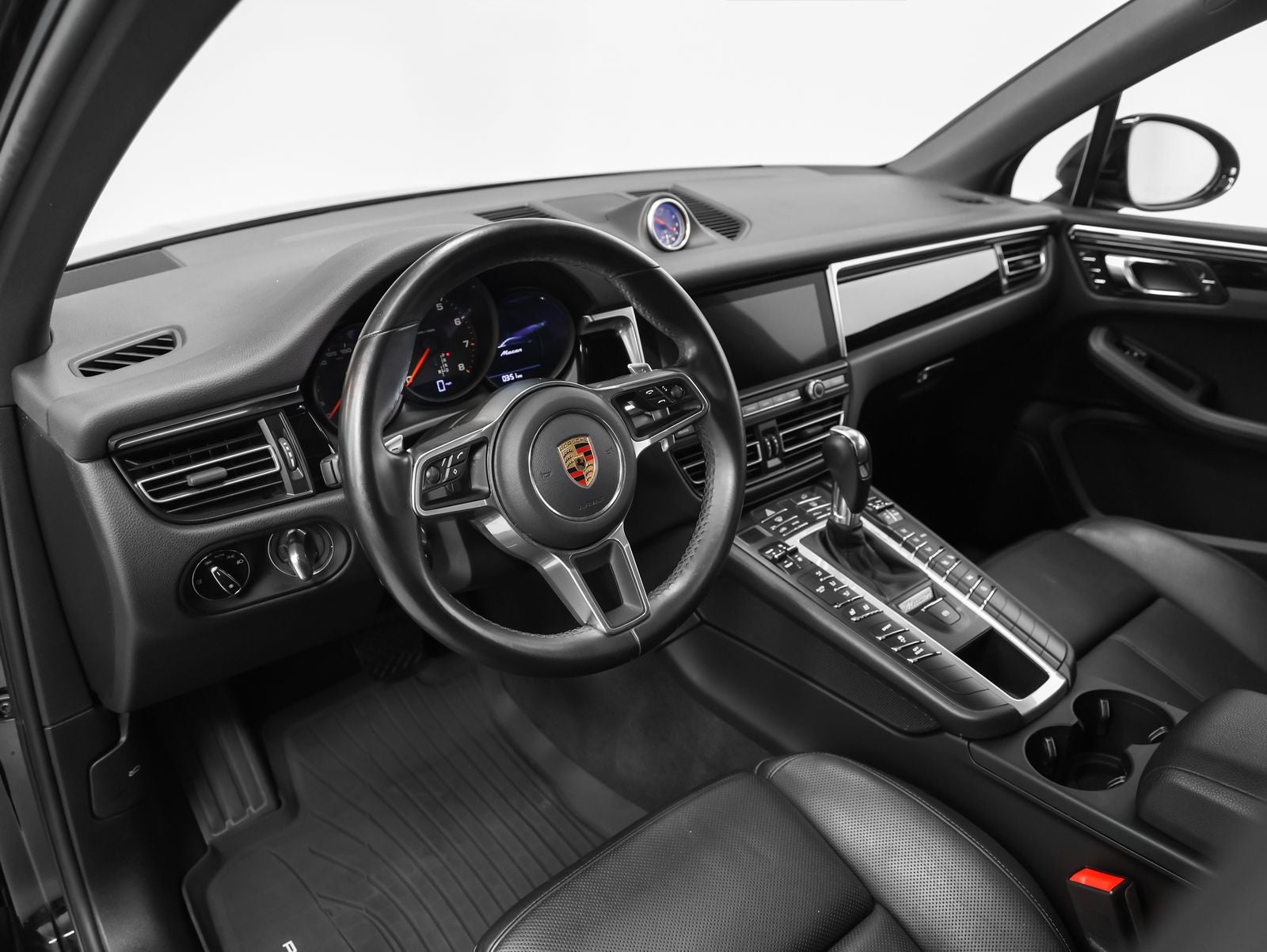 2021 Porsche Macan Base