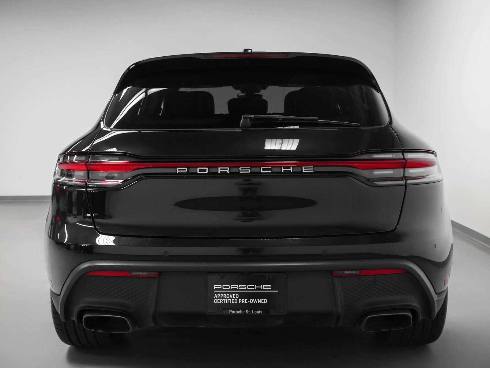 2022 Porsche Macan Macan