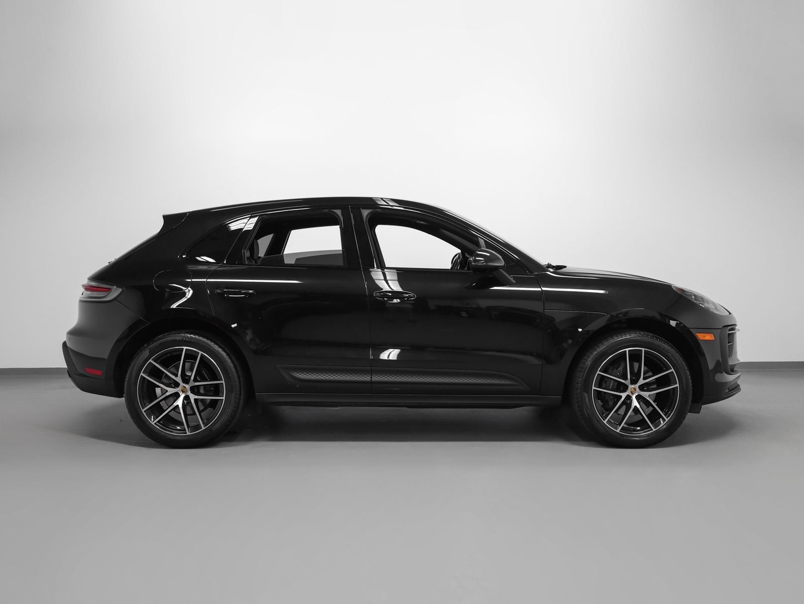 2022 Porsche Macan Macan