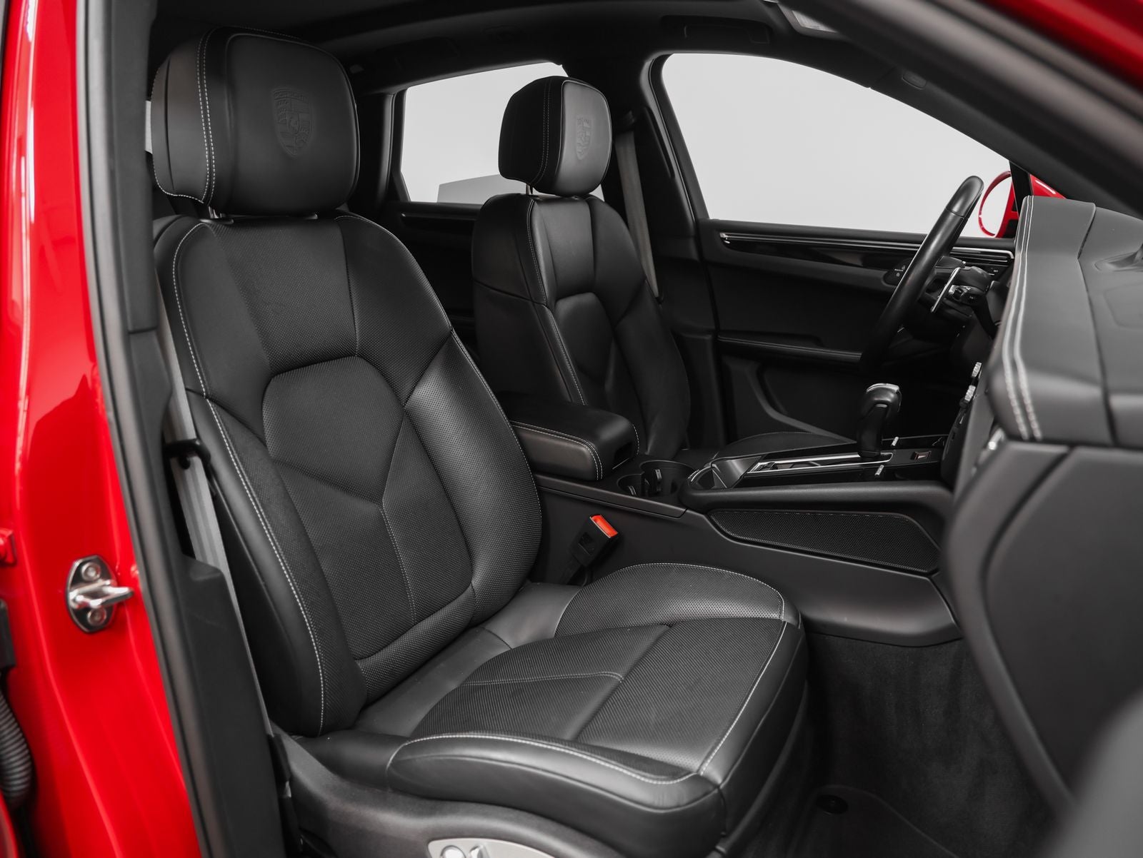 2023 Porsche Macan Macan (MY23)