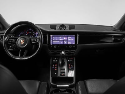 2023 Porsche Macan Macan (MY23)