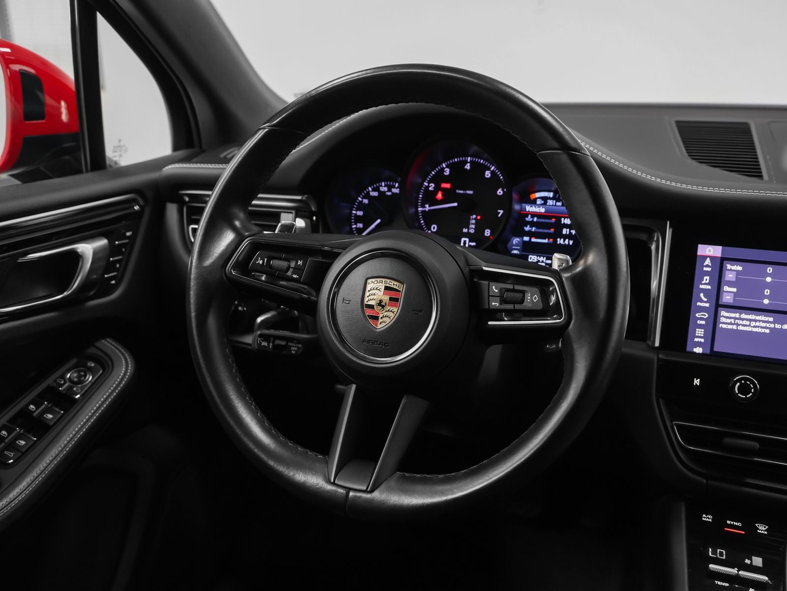 2023 Porsche Macan Macan (MY23)