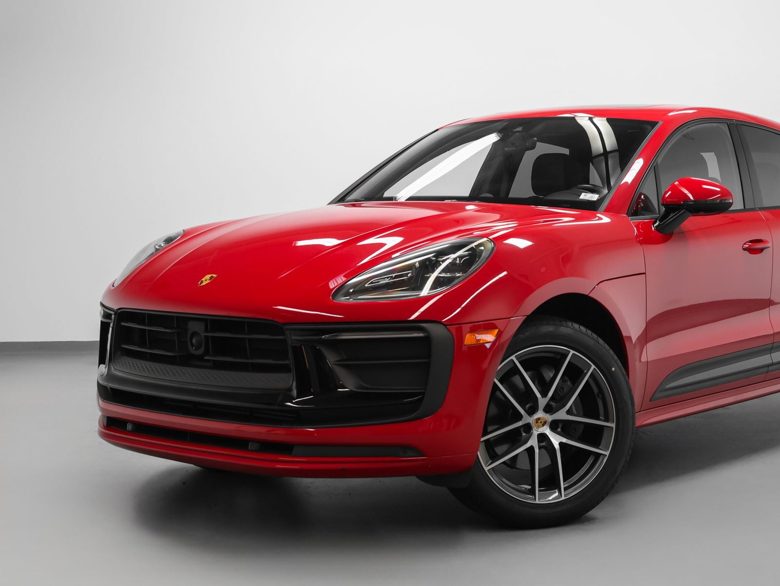 2023 Porsche Macan Macan (MY23)