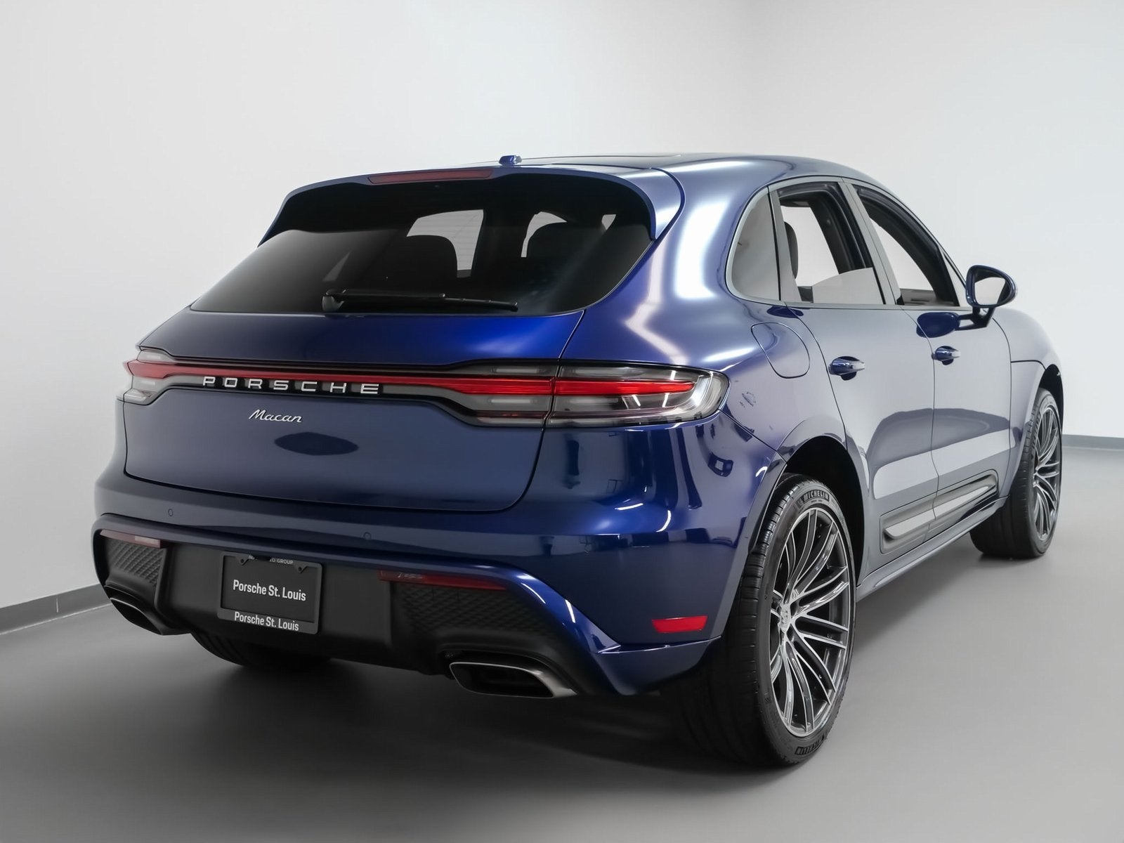 2025 Porsche Macan Macan