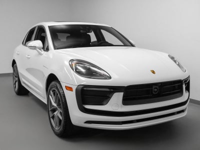 2025 Porsche Macan Macan