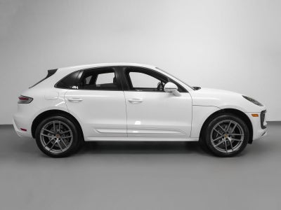 2025 Porsche Macan Macan