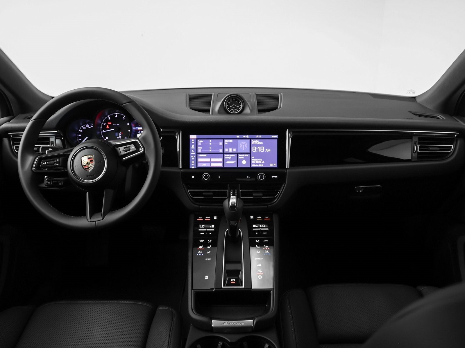 2025 Porsche Macan Base