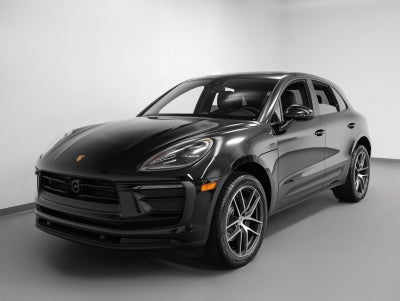 2025 Porsche Macan Base
